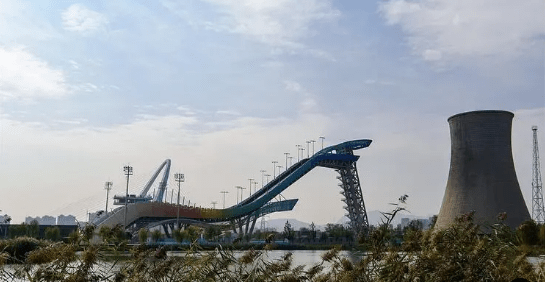 首鋼集團(tuán) 首鋼集團(tuán)